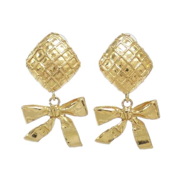 CHANEL Gold Earrings